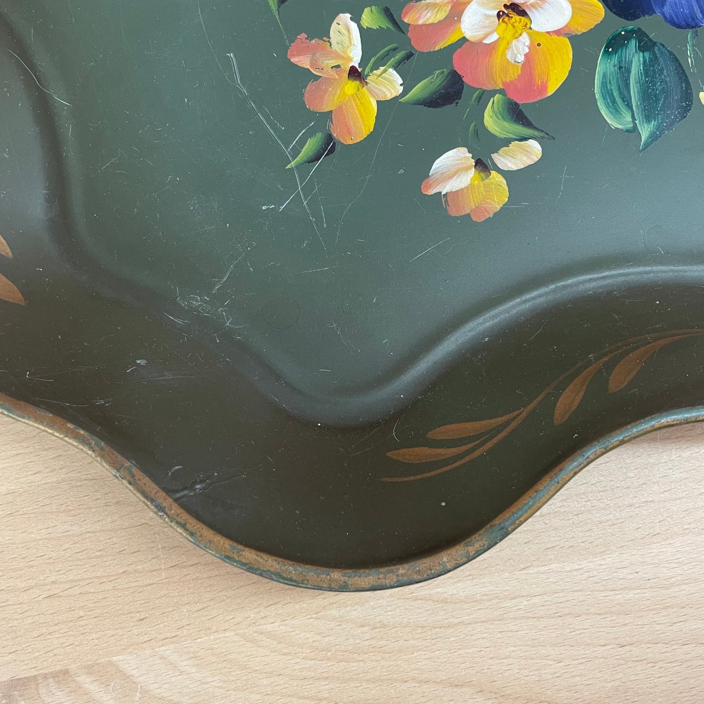 Hand-Painted Nashco Green Tole Tray with Floral Design, 1950s Vintage