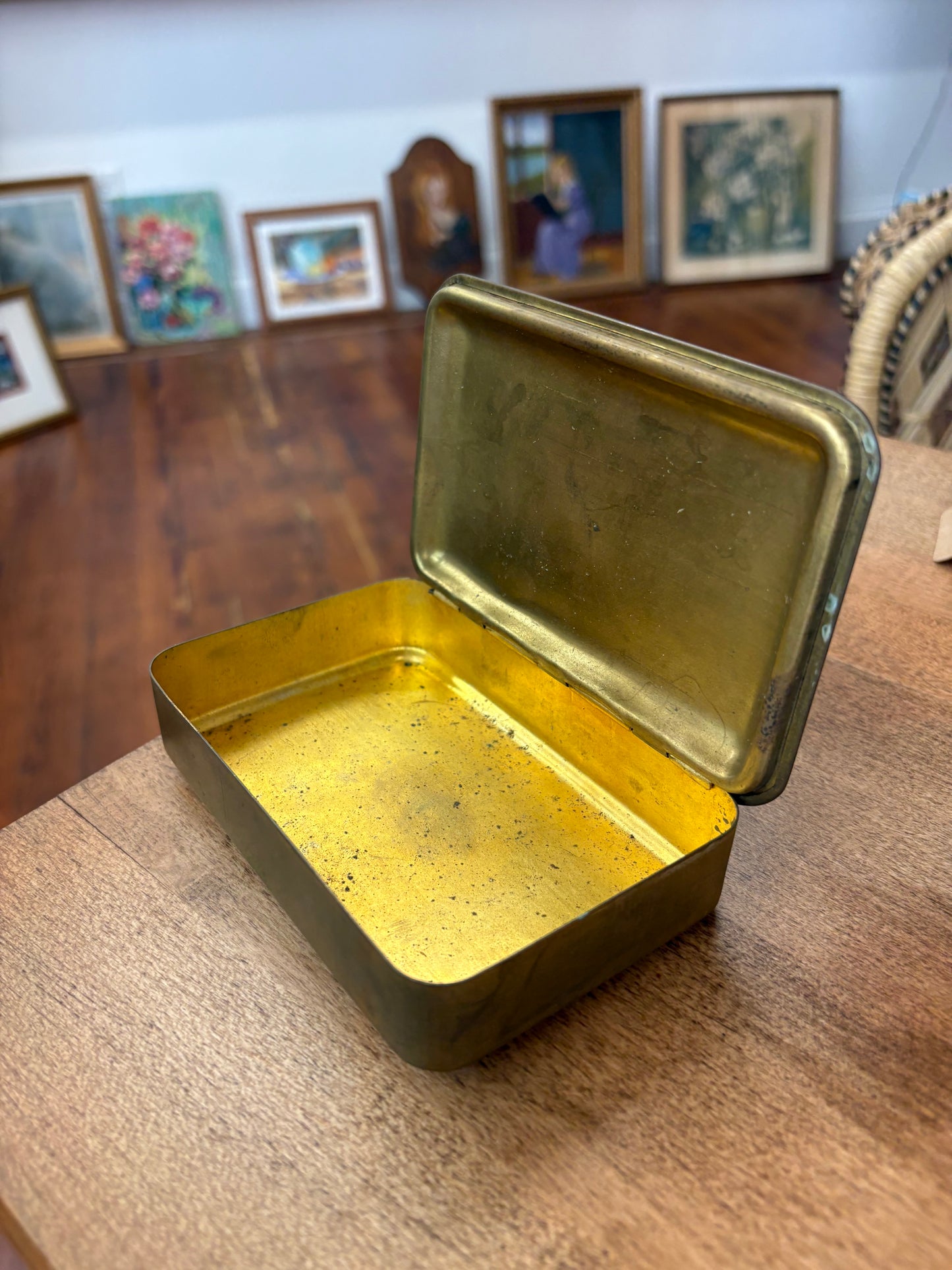 WWI Princess Mary Brass Gift Tin – 1914 Soldiers’ Christmas Box, 5″ × 3.5″