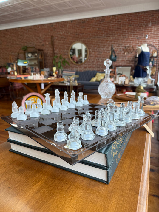 Vintage Frosted & Clear Glass Chess Set – Beveled 14.5″ Board w/ Case
