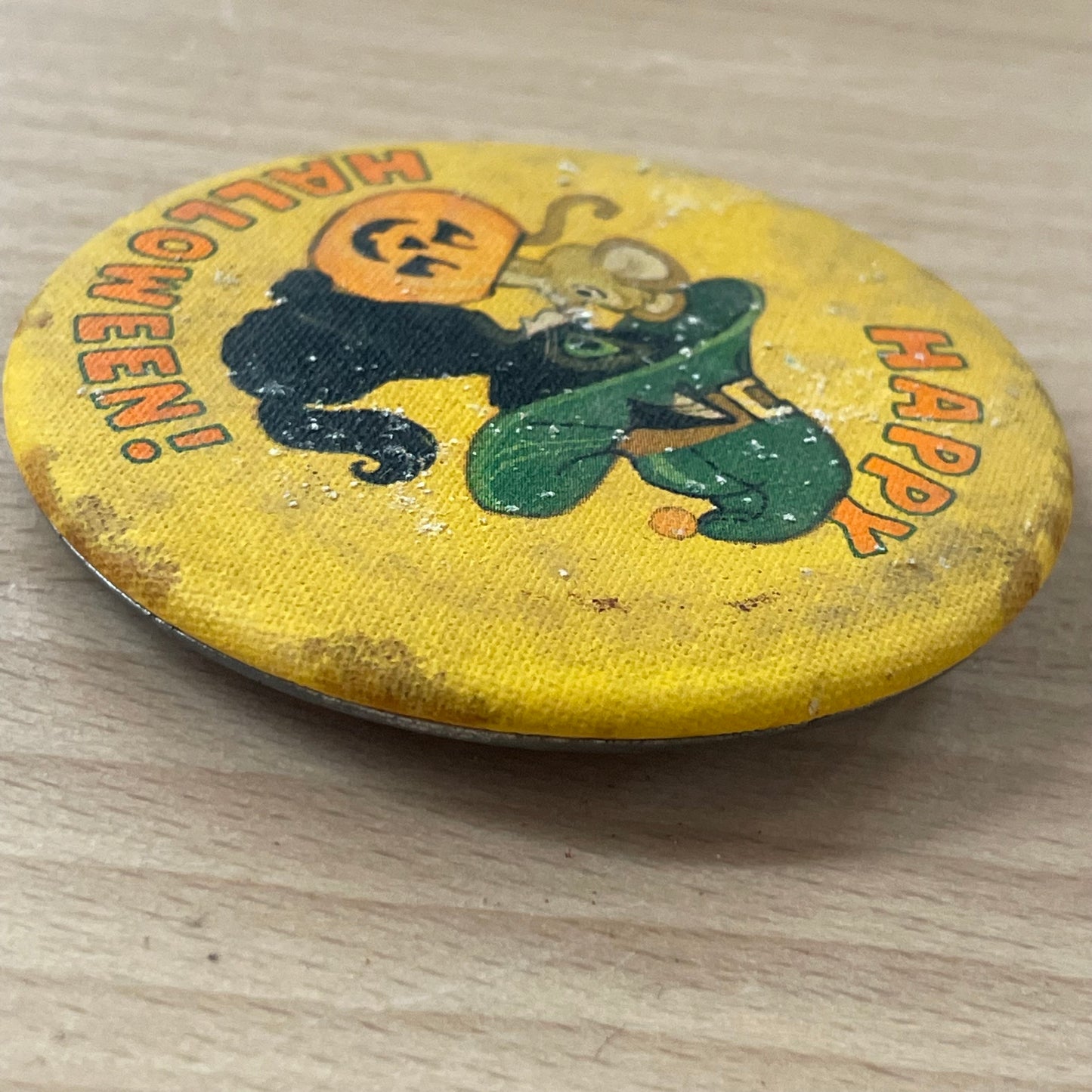 Vintage 1982 Happy Halloween Pin – Black Cat, Mouse & Pumpkin Design