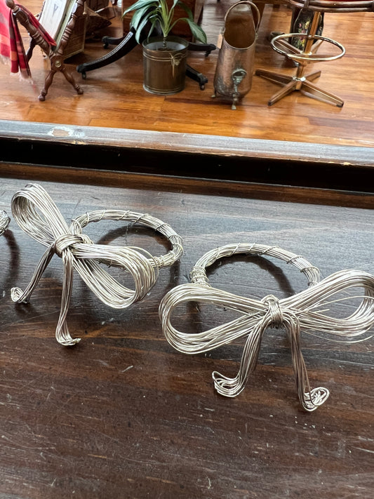 Silver Wire Bow Napkin Rings – Set of 4 Decorative Table Accents