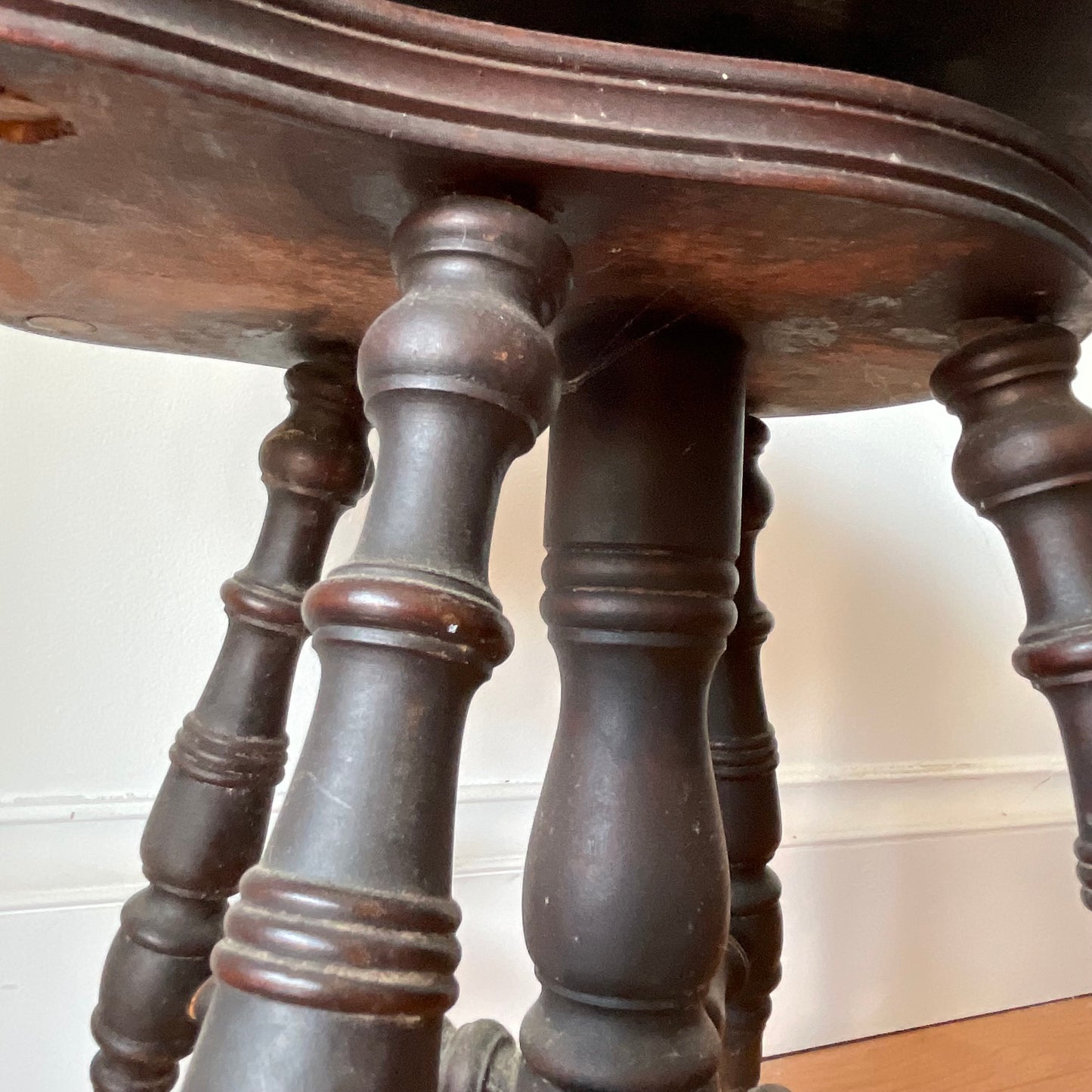 Antique Swivel Piano Chair with Claw Feet and Carved Backrest