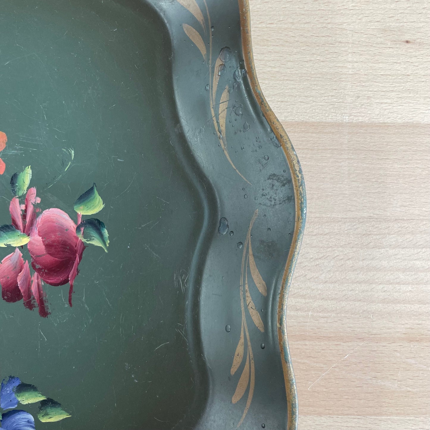 Hand-Painted Nashco Green Tole Tray with Floral Design, 1950s Vintage