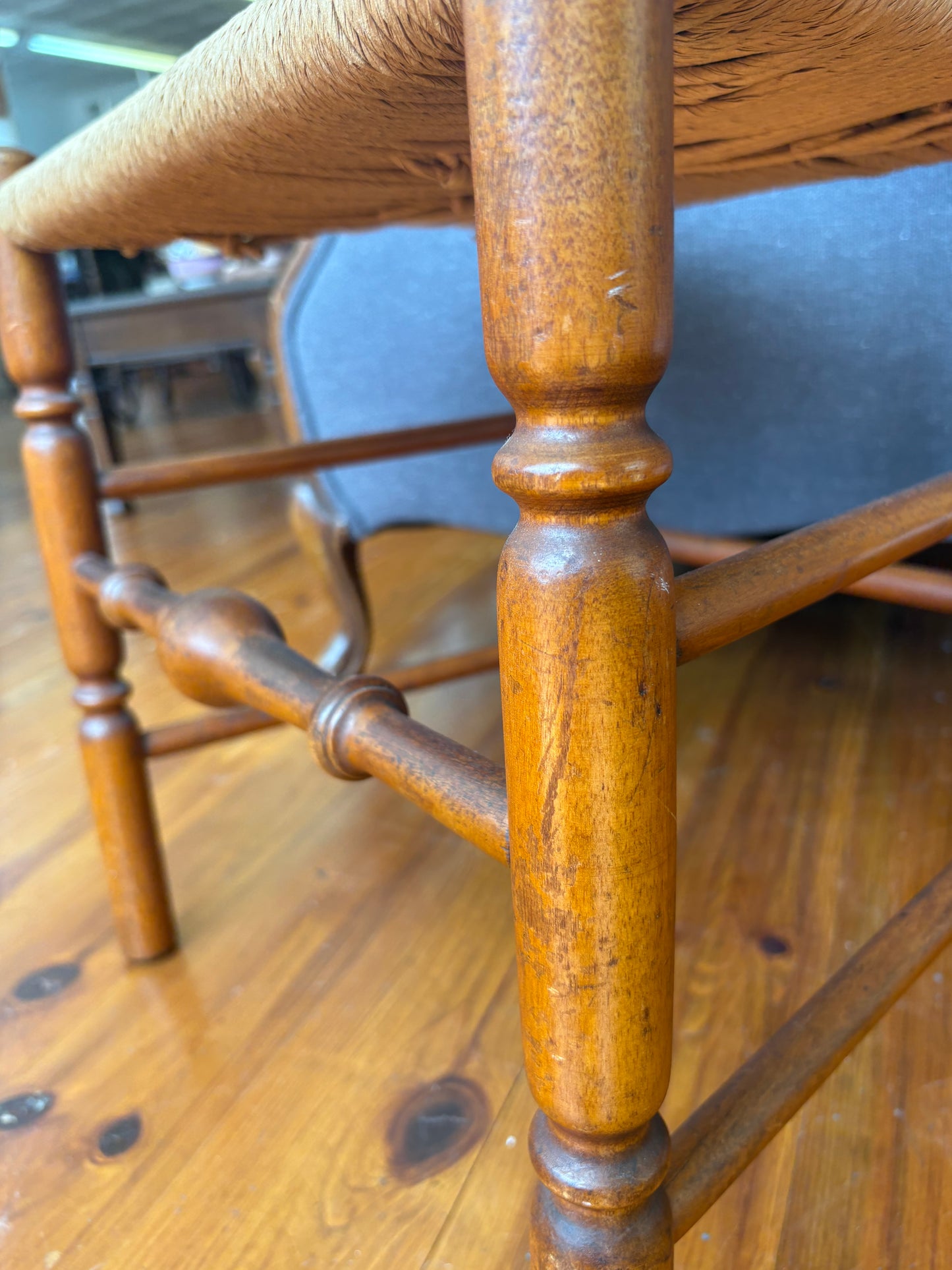 Vintage Ladder Back Chair with Rush Seat – Classic Country Charm