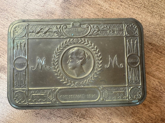 WWI Princess Mary Brass Gift Tin – 1914 Soldiers’ Christmas Box, 5″ × 3.5″