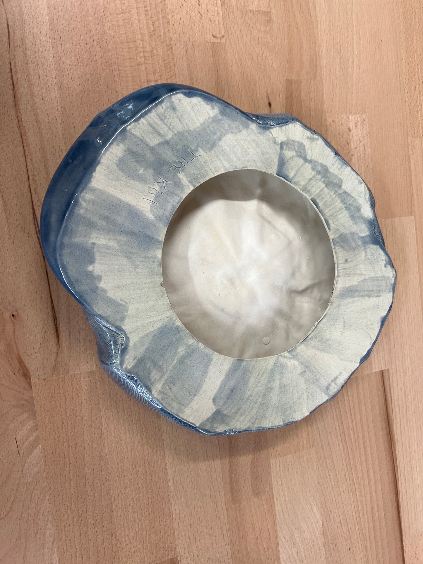 1970s Sittre Ceramic Denim Newsboy Cap – Signed “The Kid” Ashtray / Catchall