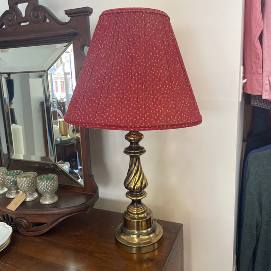 Vintage Brass & Wood Table Lamp with Red Pleated Floral Shade – 27” Tall