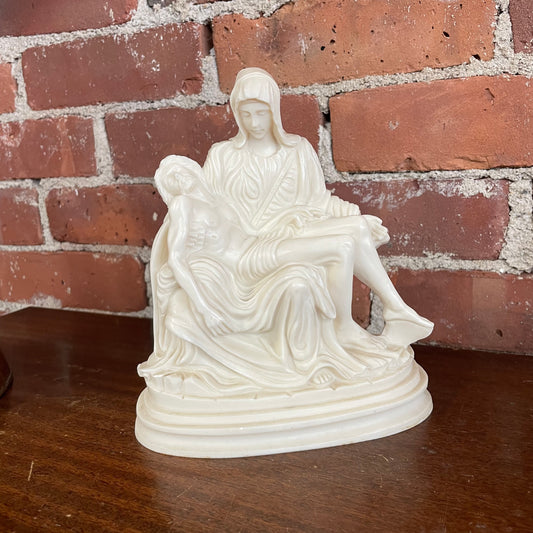Vintage 7” Alabaster "Pietà" Sculpture by A. Giannetti – Made in Italy