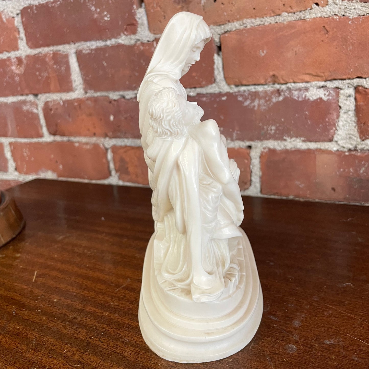 Vintage 7” Alabaster "Pietà" Sculpture by A. Giannetti – Made in Italy
