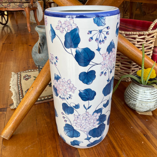 Hand-Painted Blue and White Porcelain Umbrella Holder, Floral Design