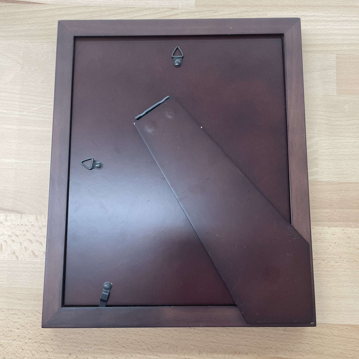 Newport 8x10 frame back with easel