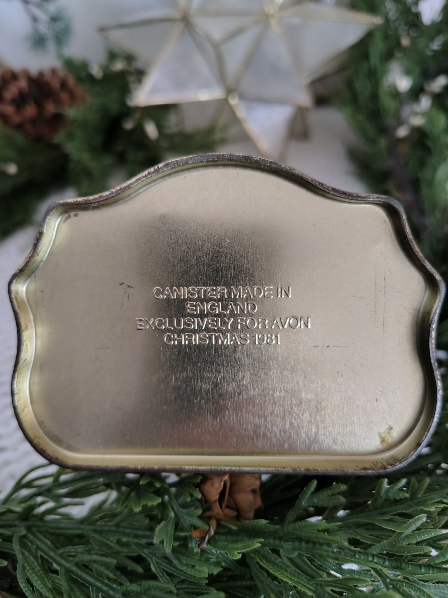 Set of 4 Vintage 1981 Avon “Fruit Garden” Christmas Tins – Green & Gold Holiday Storage Containers, Made in England