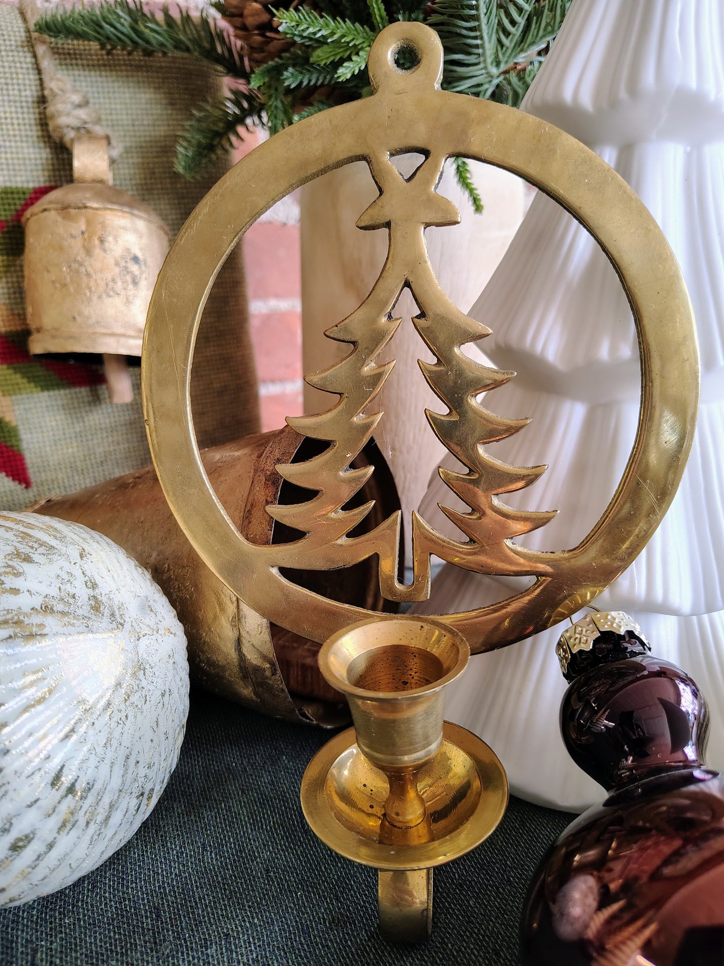 Vintage Brass Christmas Tree Wall Sconce – Mid-Century Holiday Candle Holder