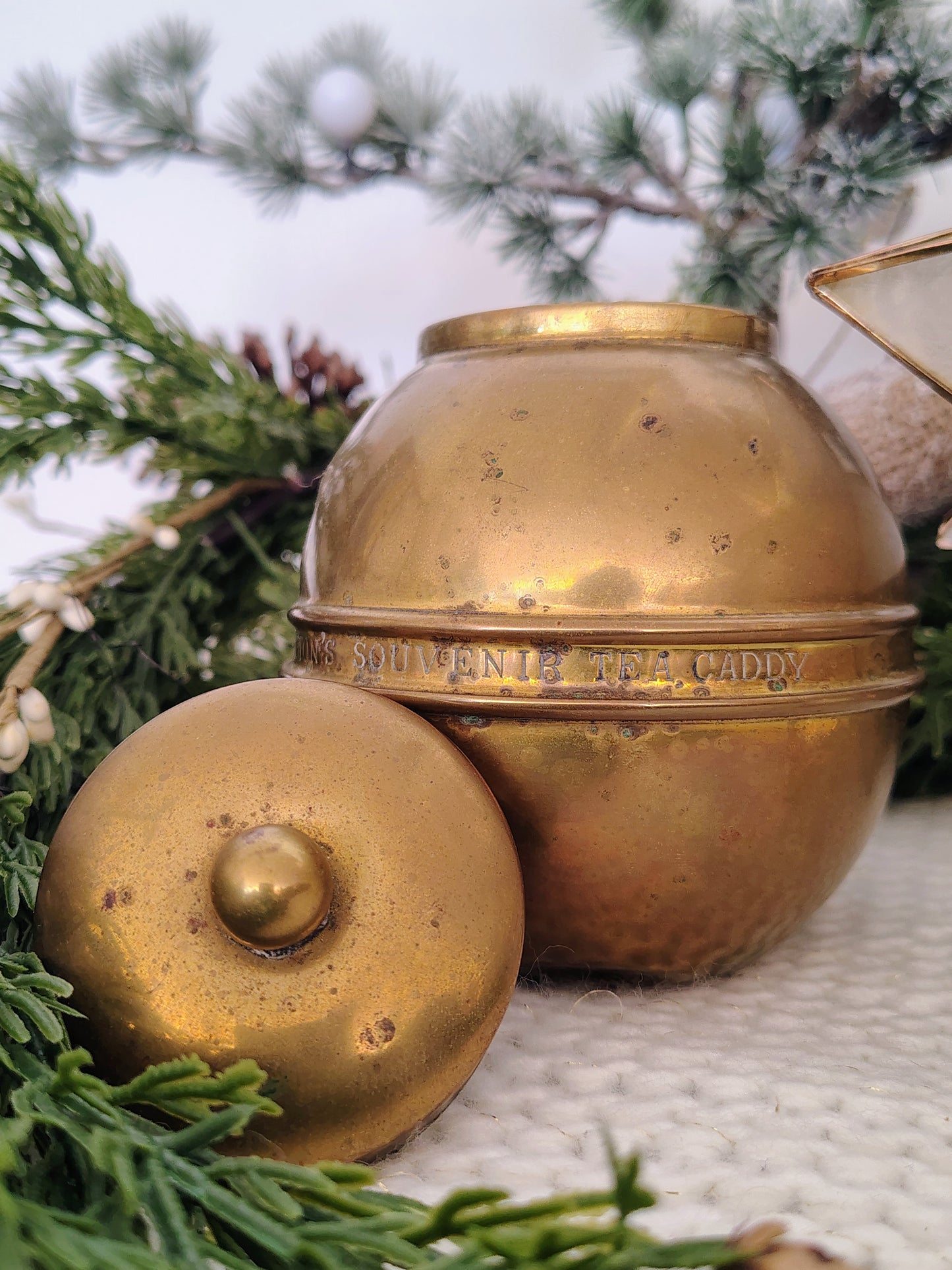 1924 Lipton Brass Tea Caddy – British Empire Exhibition Globe Tin, 5″ Tall Christmas