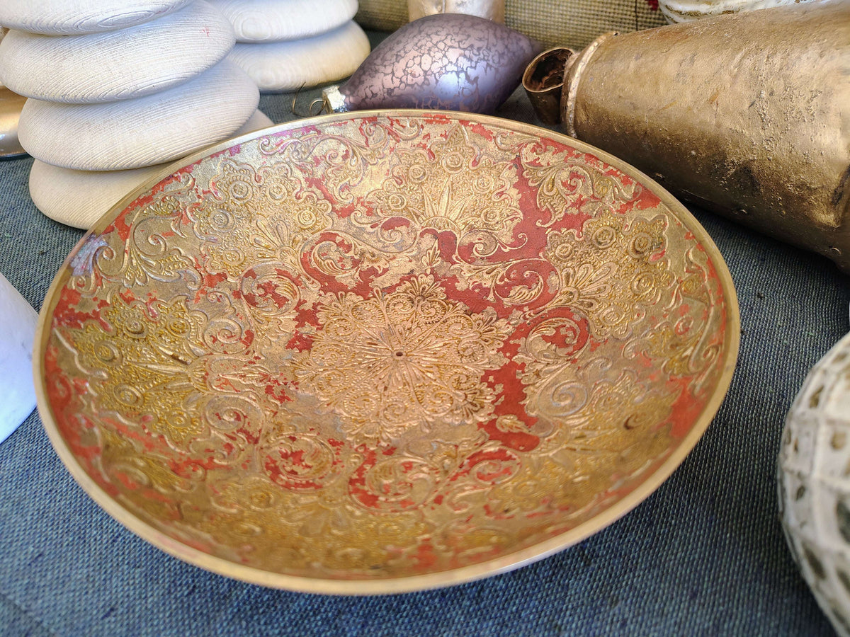 Italian Brass and Red Etched Christmas Decorative Bowl – Florentine Style – photo 8 of 8