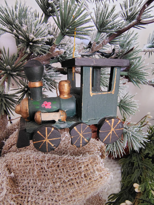 Vintage Hand-Painted Wood Christmas Train Ornament – Green & Gold Locomotive