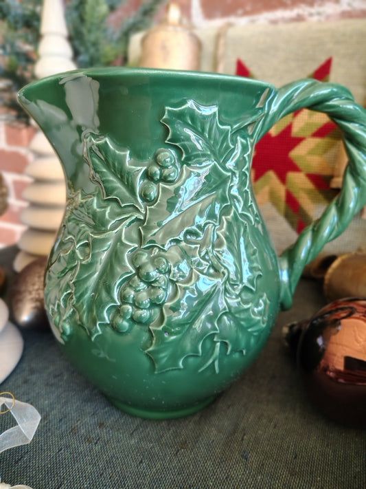 Italian Green Ceramic Holly Christmas Pitcher – Made in Italy (No. 10080)