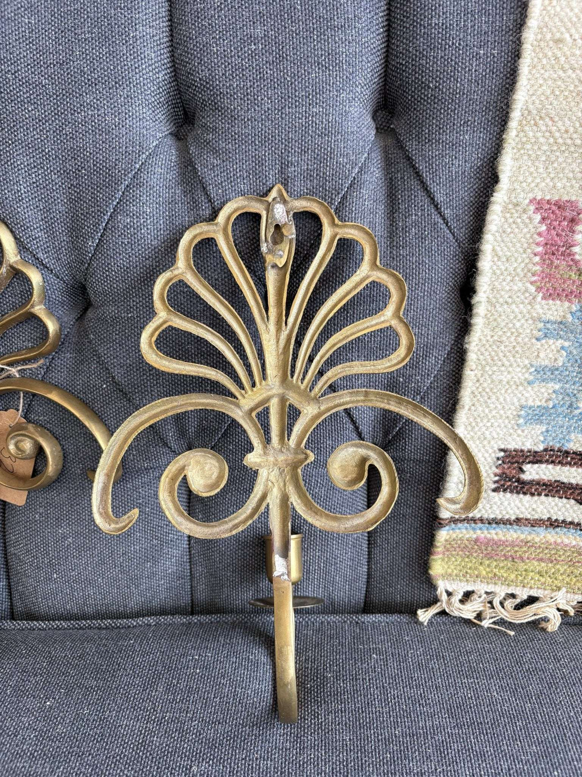 Vintage Hollywood Regency Brass Shell and Fleur-de-Lis Wall Sconces, Pair, photo 3 of 7