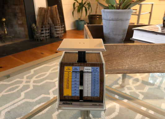 Vintage Pelouze Automatic Postage Mail Scale / model x1 / Office Decor / 90s