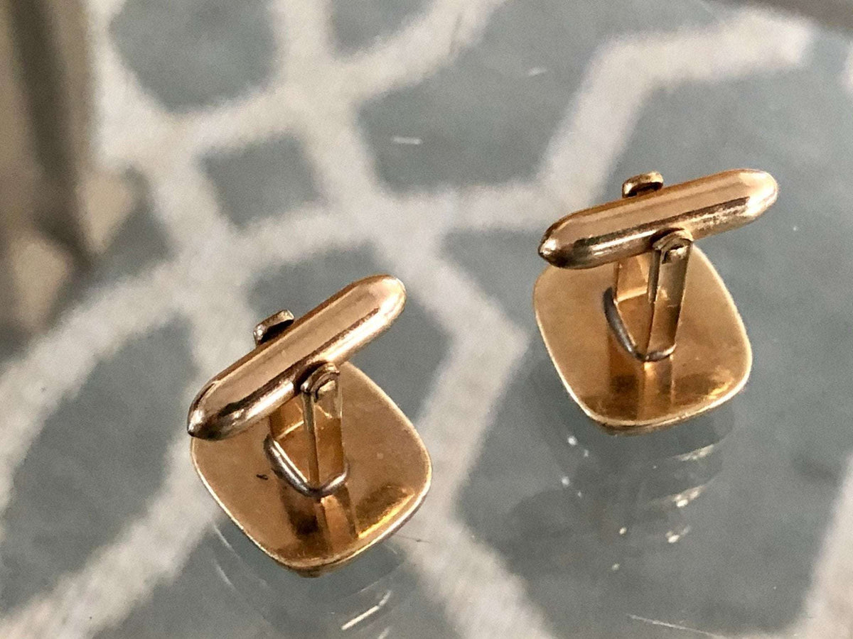 Lamode 10K Gold Filled Carved Tiger Eye Warrior Cameo Cufflinks — 1/20 10K GF, c. 1950s–60s - Loom Vintage
