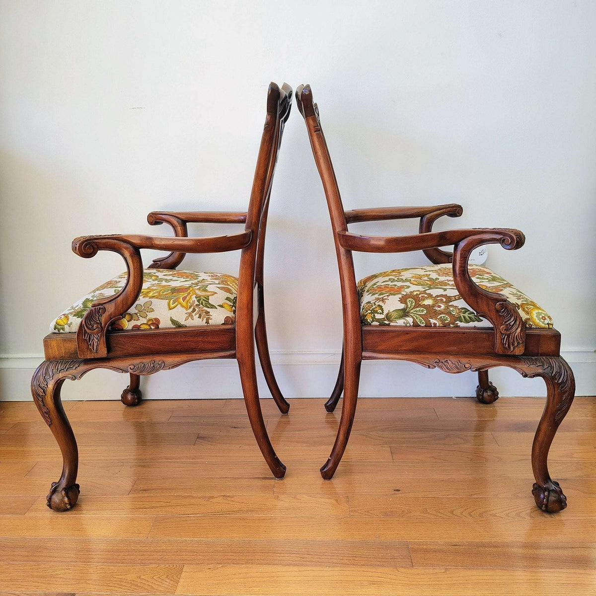 Pair of Colonial Revival Carved Wood Armchairs, Ball and Claw Feet, 1960s Linen, photo 7 of 9