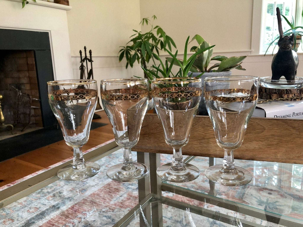 Vintage mid-century gold band wine glasses with white geometric pattern, set of 4, photo 3 of 10