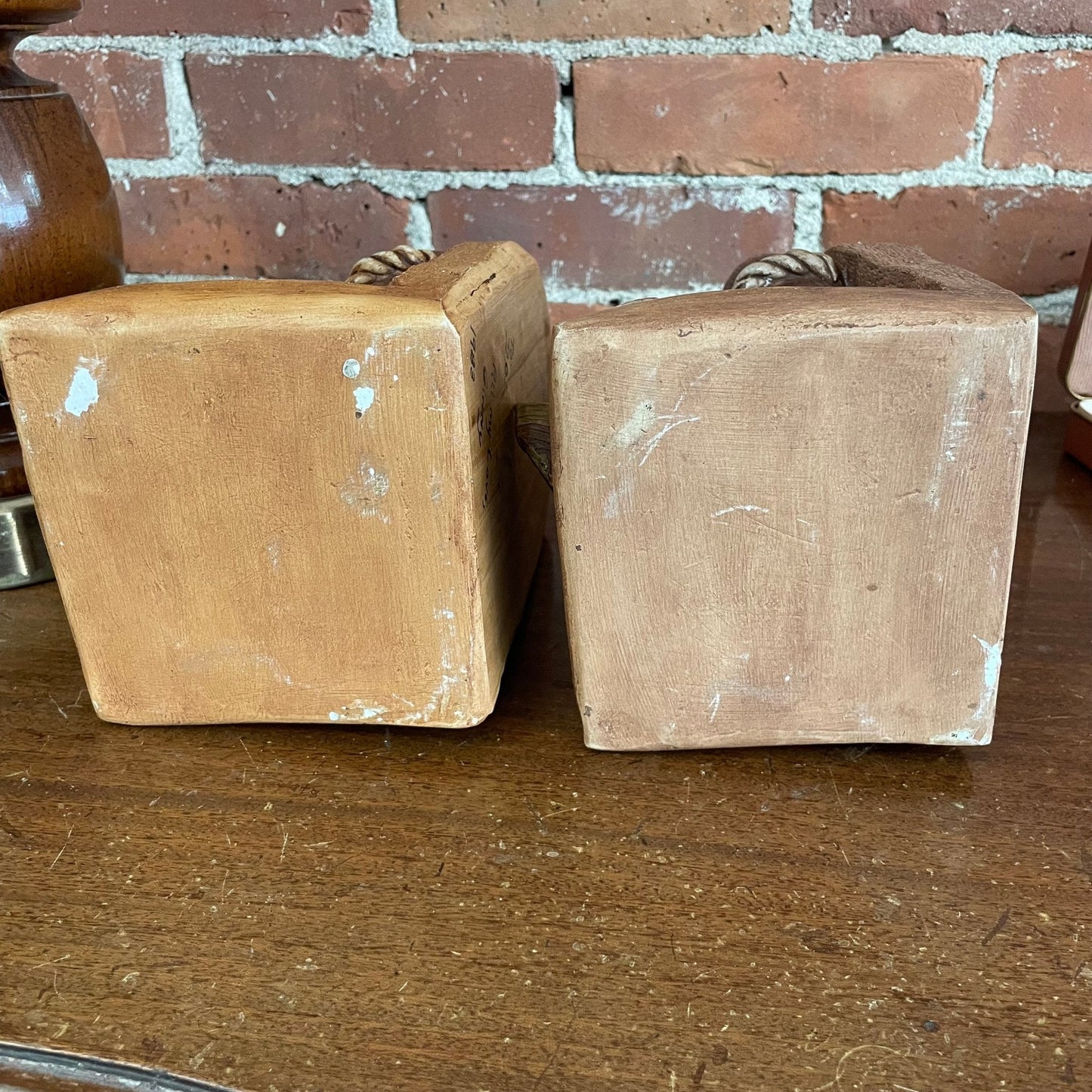 Vintage Nautical Coastal Bookends – Anchor & Boat Seaside Decor Set - Loom Vintage
