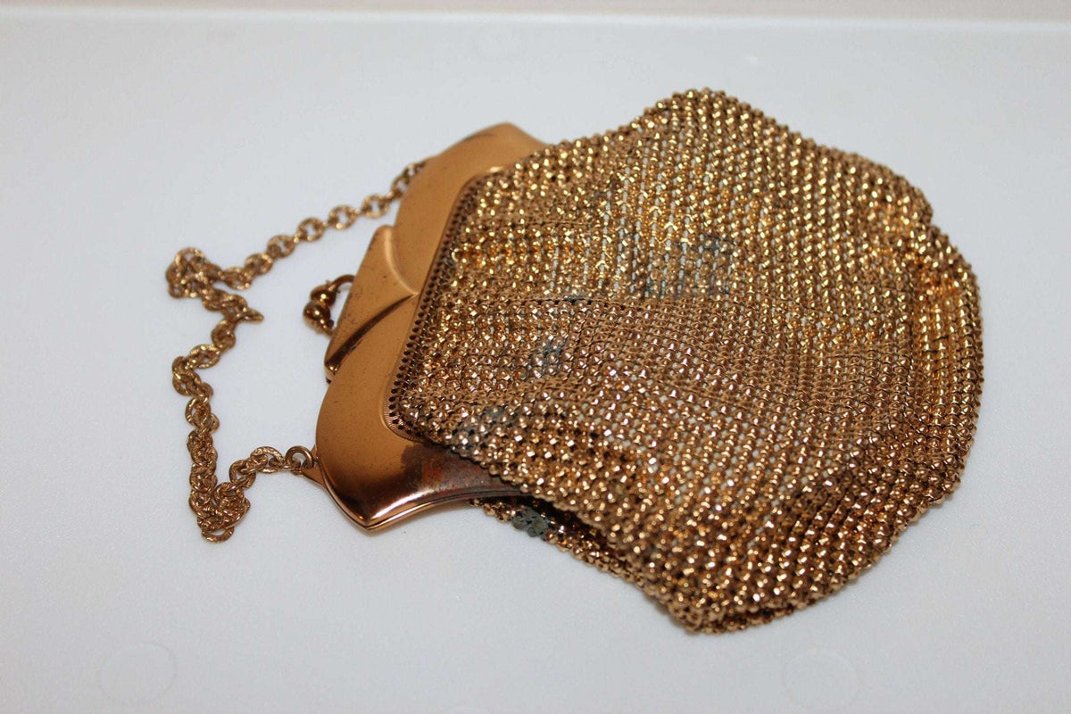 Vintage Whiting and Davis Gold Mesh Classic Handbag Purse 1940s Art Deco - Loom Vintage