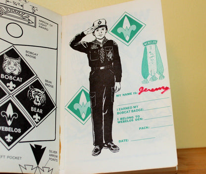 1982 Printing of 1967 Webelos Scout Book, Paperback, Scout's Honor, Memorablia - Loom Vintage