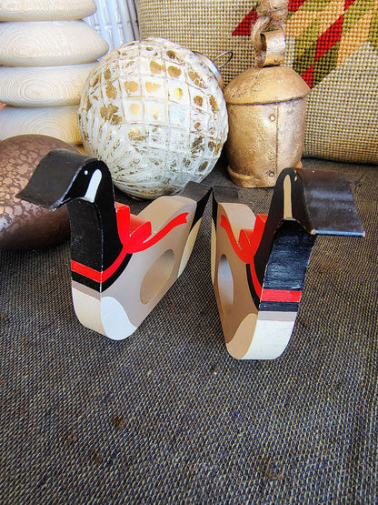 Vintage Hallmark Wooden Goose Christmas Napkin Rings – Set of 2
