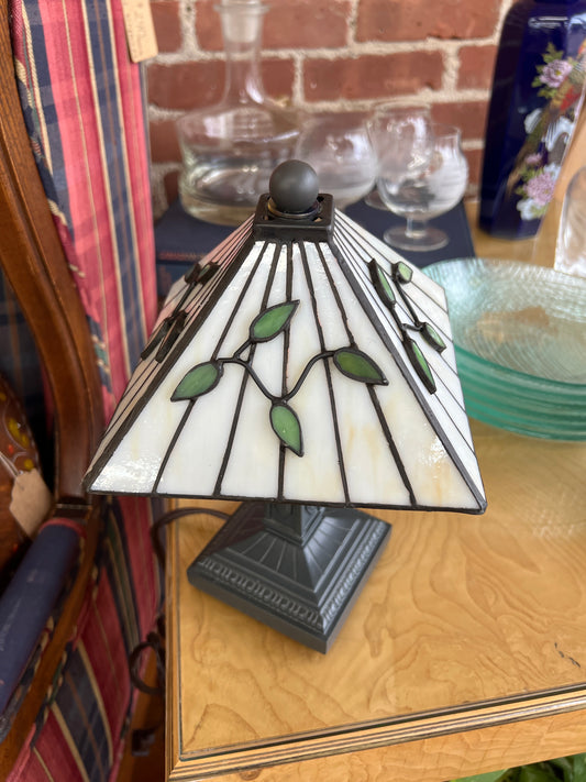 Tiffany Style Bedside Lamp- Leaded Stained Glass
