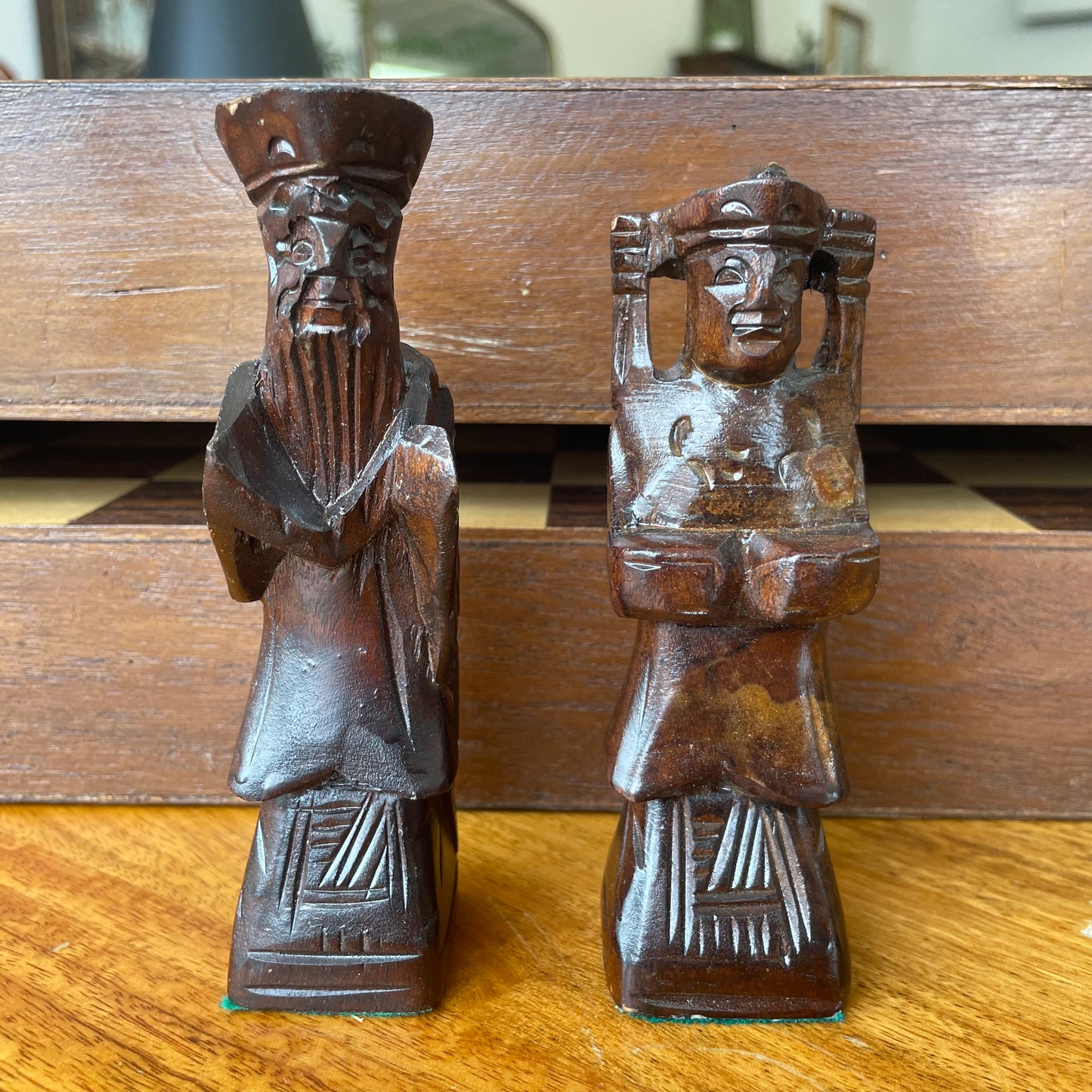 Hand-Carved Wooden Chess Set – Folding 18″ Board w/ Drawers & Brass Handles