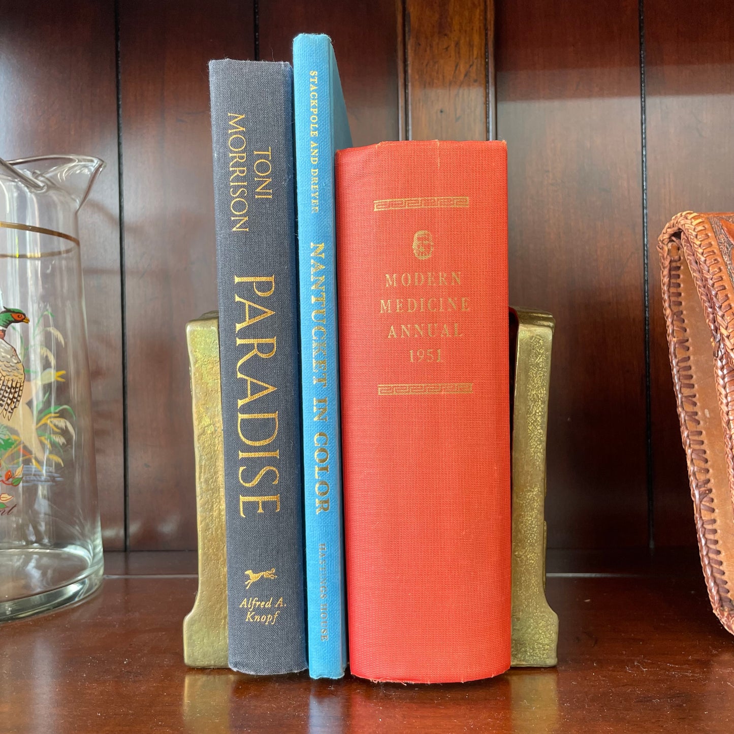 Vintage Brass Bookcase Bookends – Hollywood Regency Library Decor