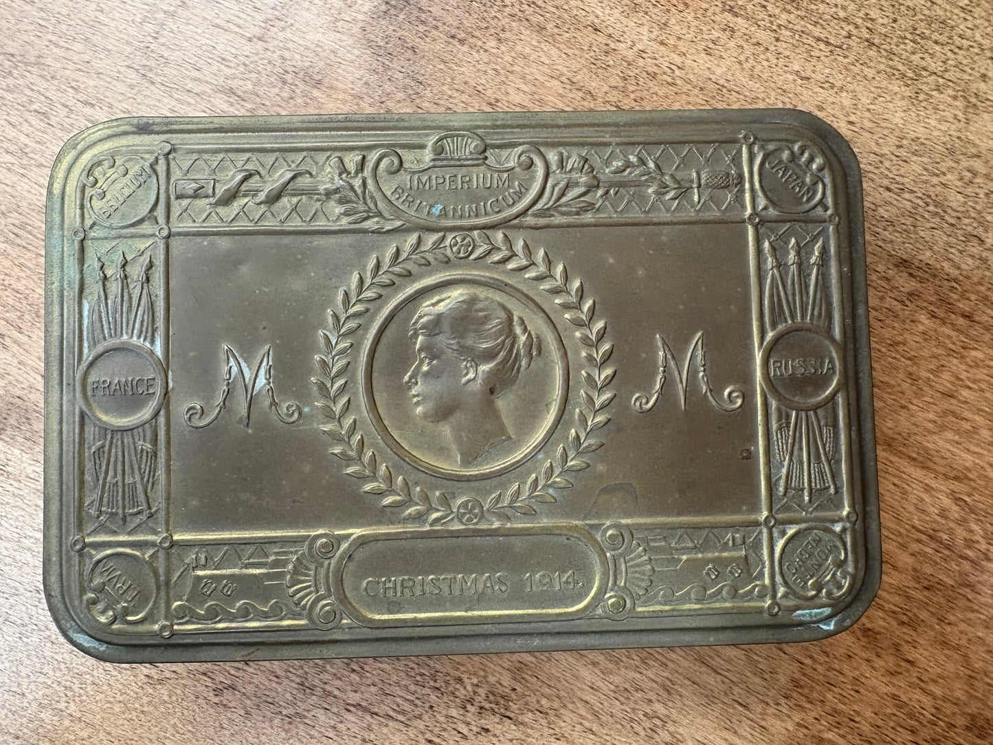 WWI Princess Mary Brass Gift Tin – 1914 Soldiers’ Christmas Box, 5″ × 3.5″