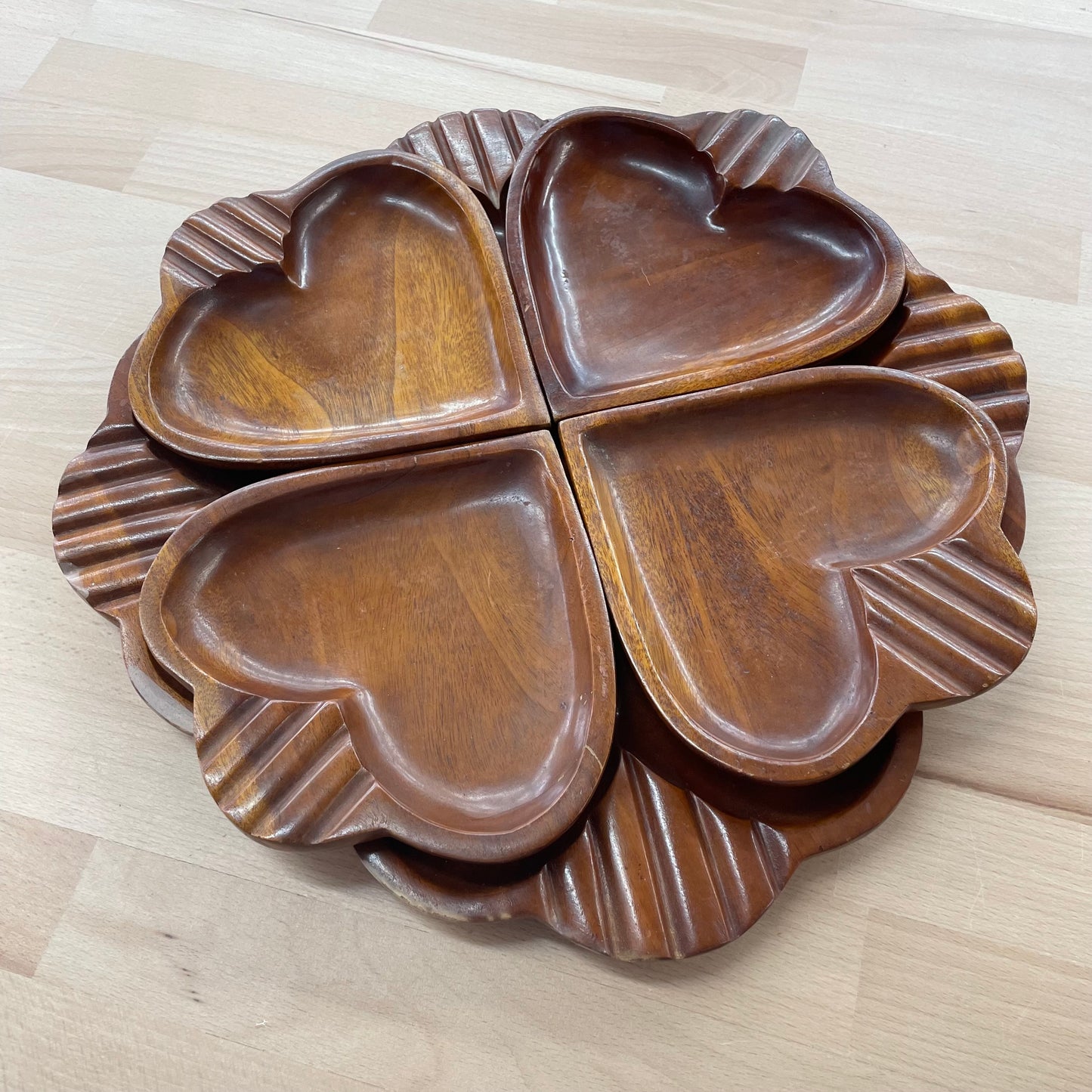 Vintage 70s Monkey Pod Wood Heart Tray Set – 5-Piece Carved Serving Dishes