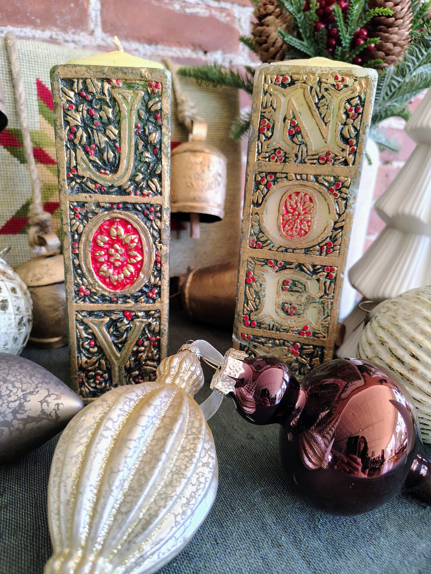 Vintage “JOY” and “NOEL” Embossed Christmas Pillar Candles – Gold, Red & Green