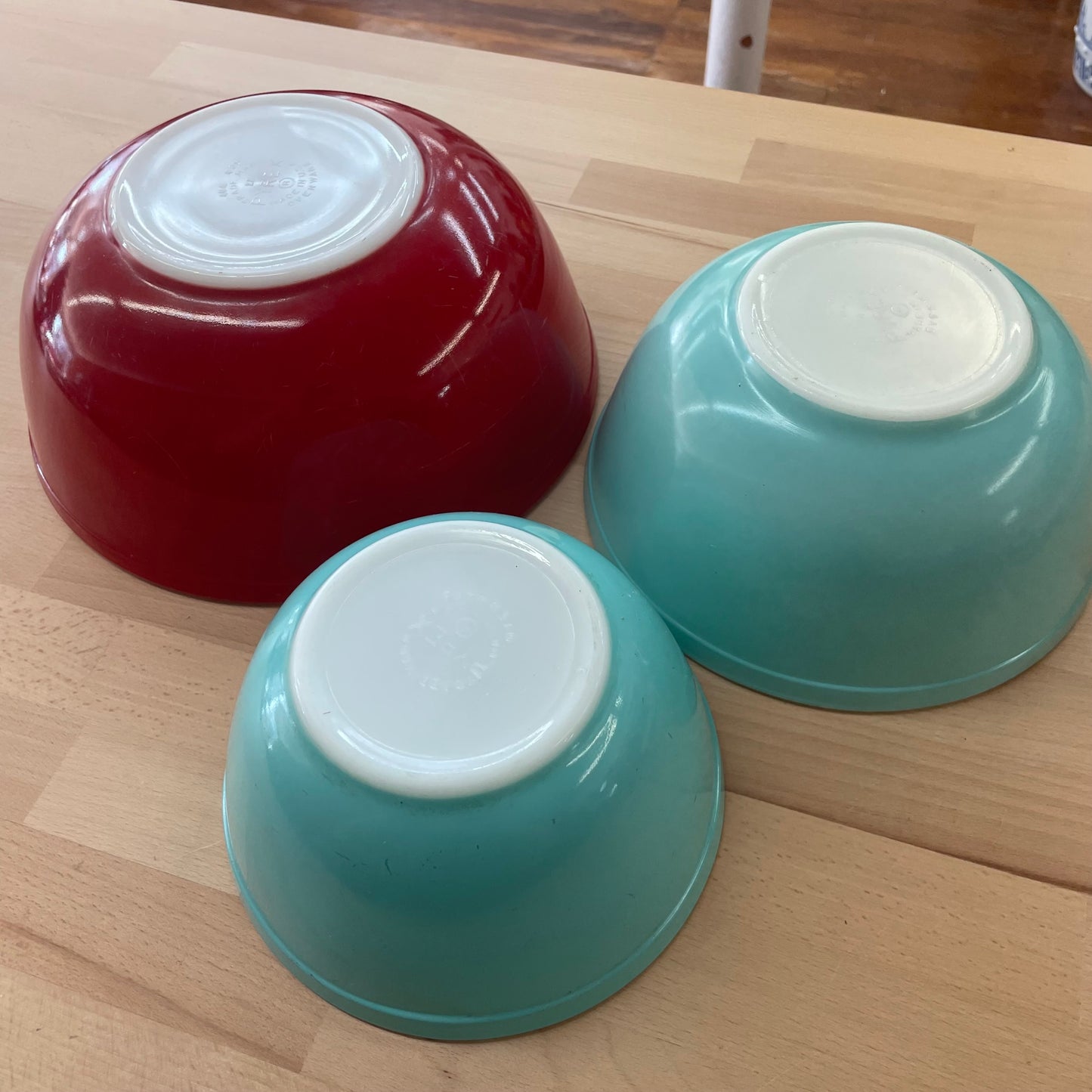 Vintage Pyrex Nesting Mixing Bowls Set of 3 – Red & Aqua Blue