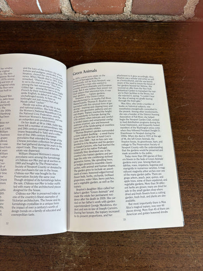 "A Guidebook to Newport Mansions" — Illustrated Rhode Island History – photo 4 of 4