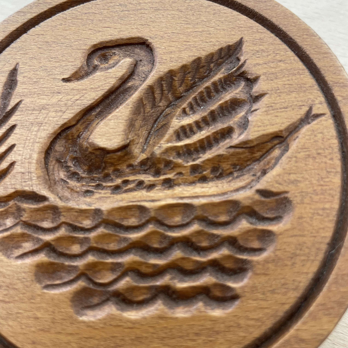 Gene Wilson wooden carved cookie mold — design detail