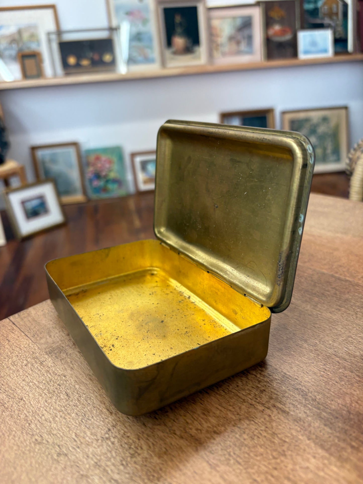 WWI Princess Mary Brass Gift Tin – 1914 Soldiers’ Christmas Box, 5″ × 3.5″