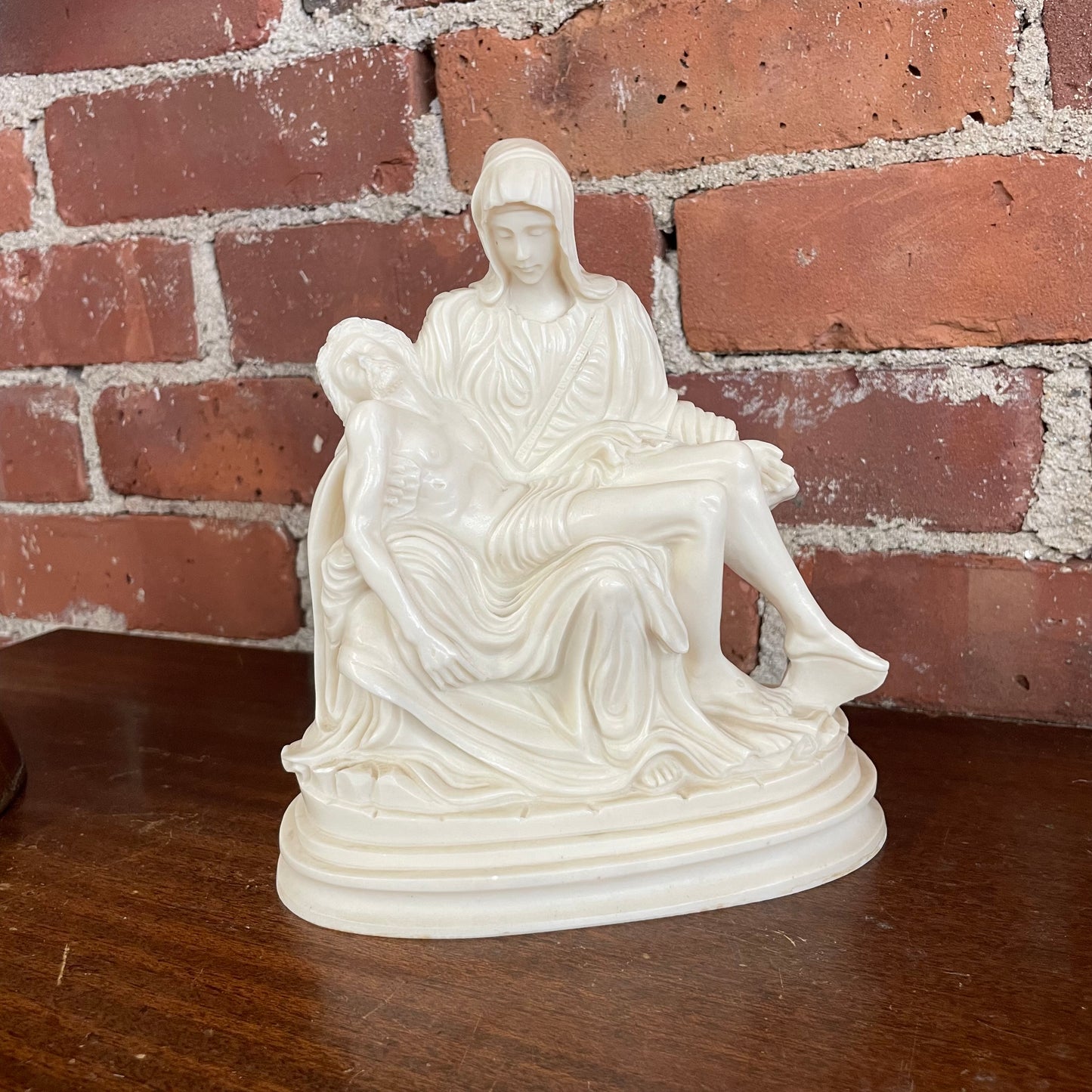 Vintage 7” Alabaster "Pietà" Sculpture by A. Giannetti – Made in Italy