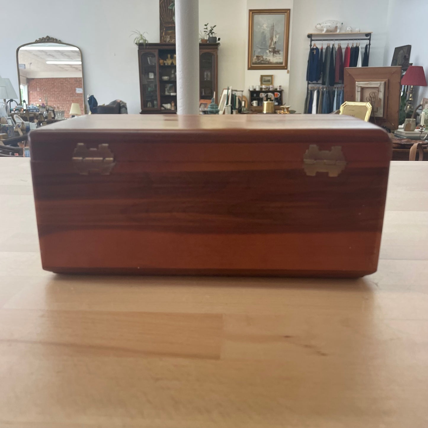 Lane Cedar Chest Mini Keepsake Box – N.R. Linden Furniture Co.