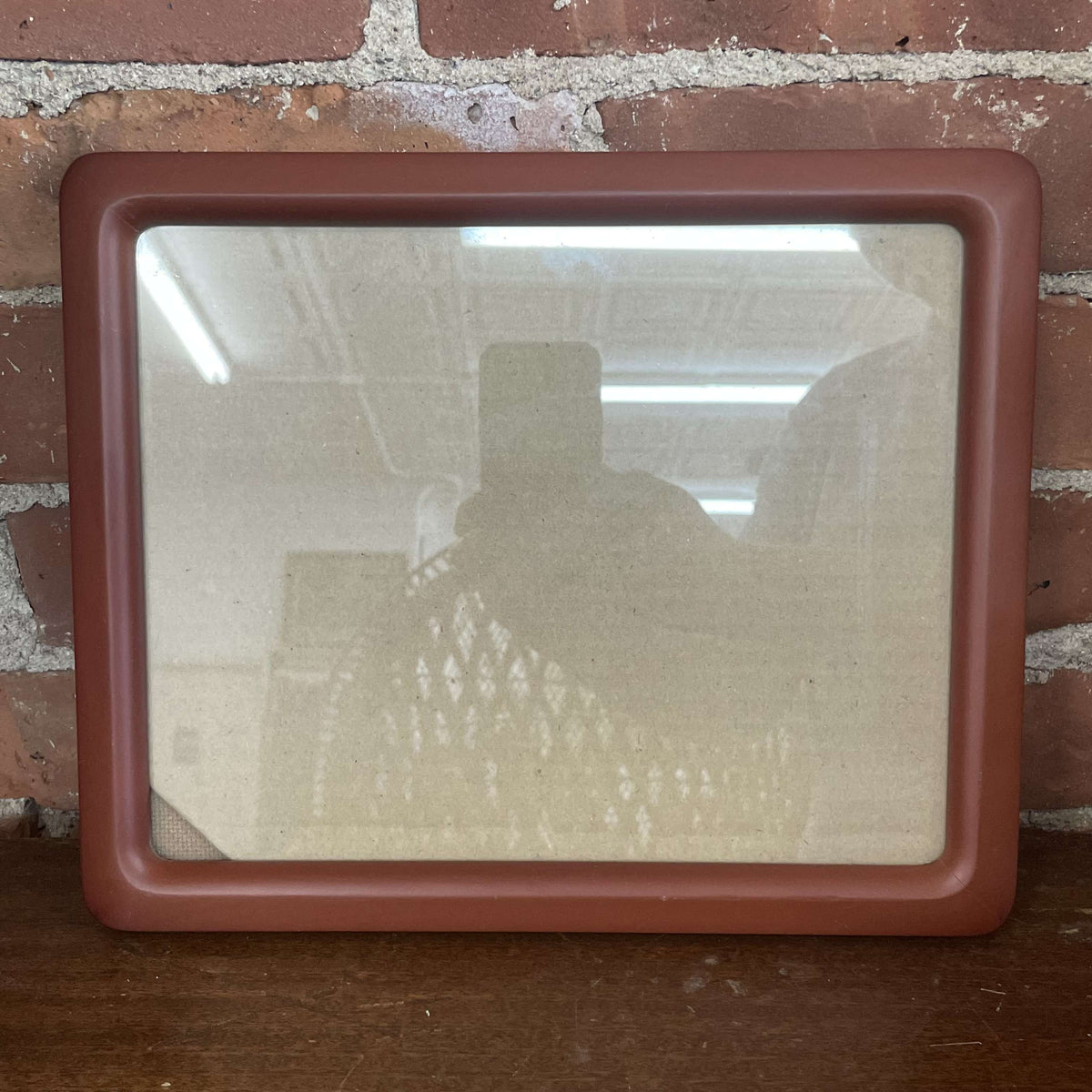 Maroon rounded-edge glossy picture frame, front