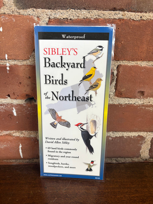 Sibley’s Backyard Birds of the Northeast – Field Guide (Compact Waterproof Edition)