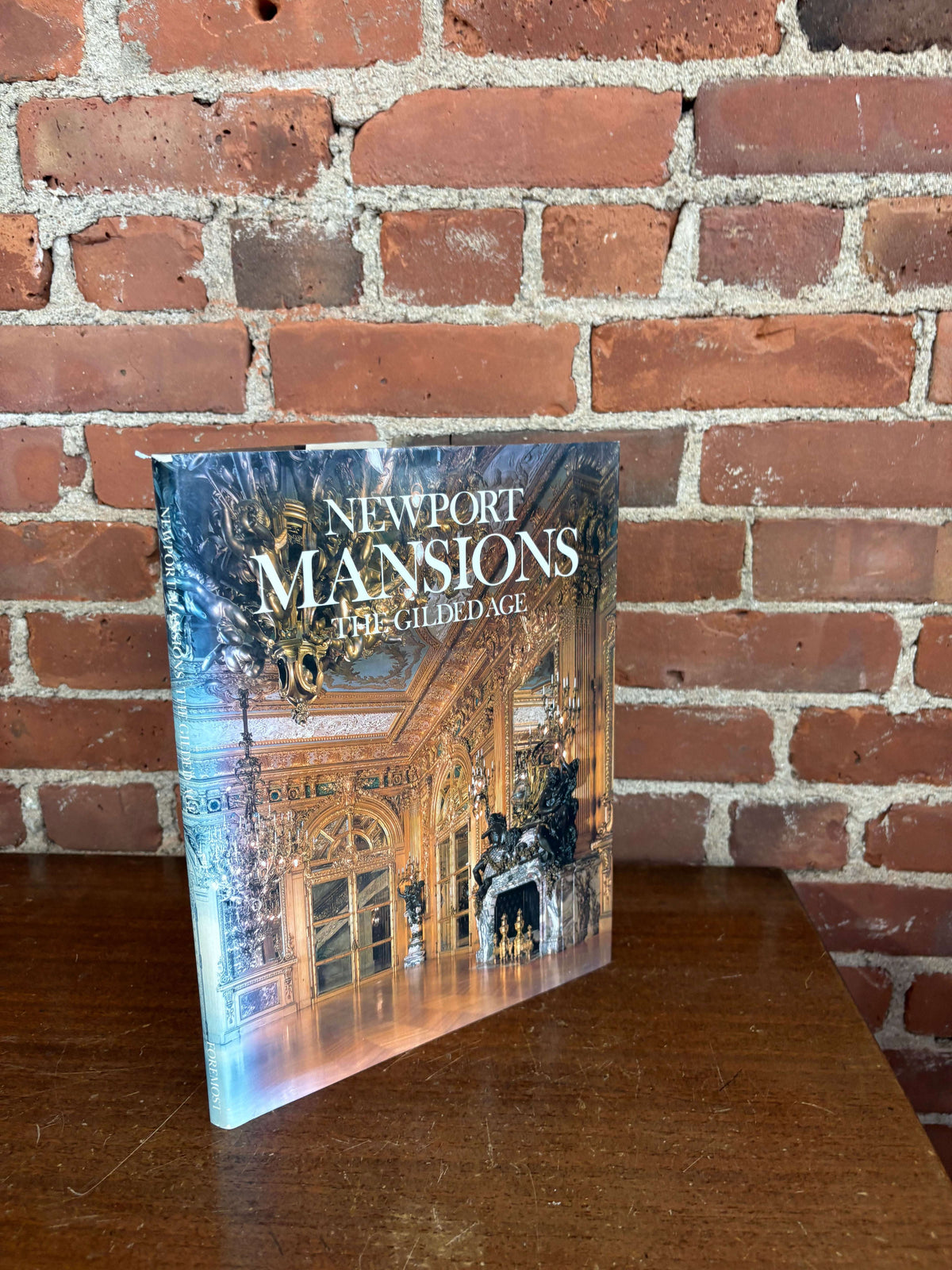 Newport Mansions: The Gilded Age book cover