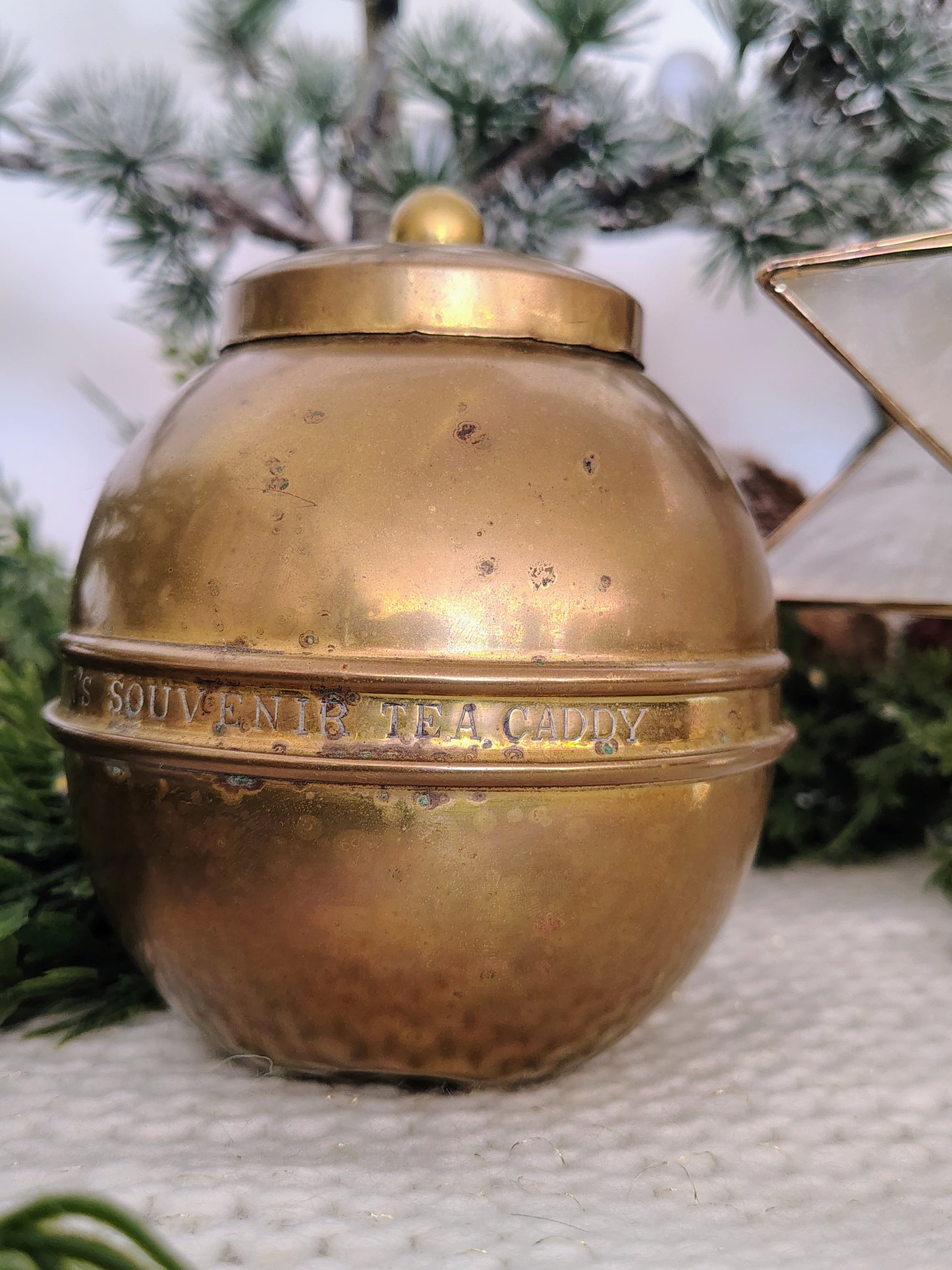 1924 Lipton Brass Tea Caddy – British Empire Exhibition Globe Tin, 5″ Tall Christmas