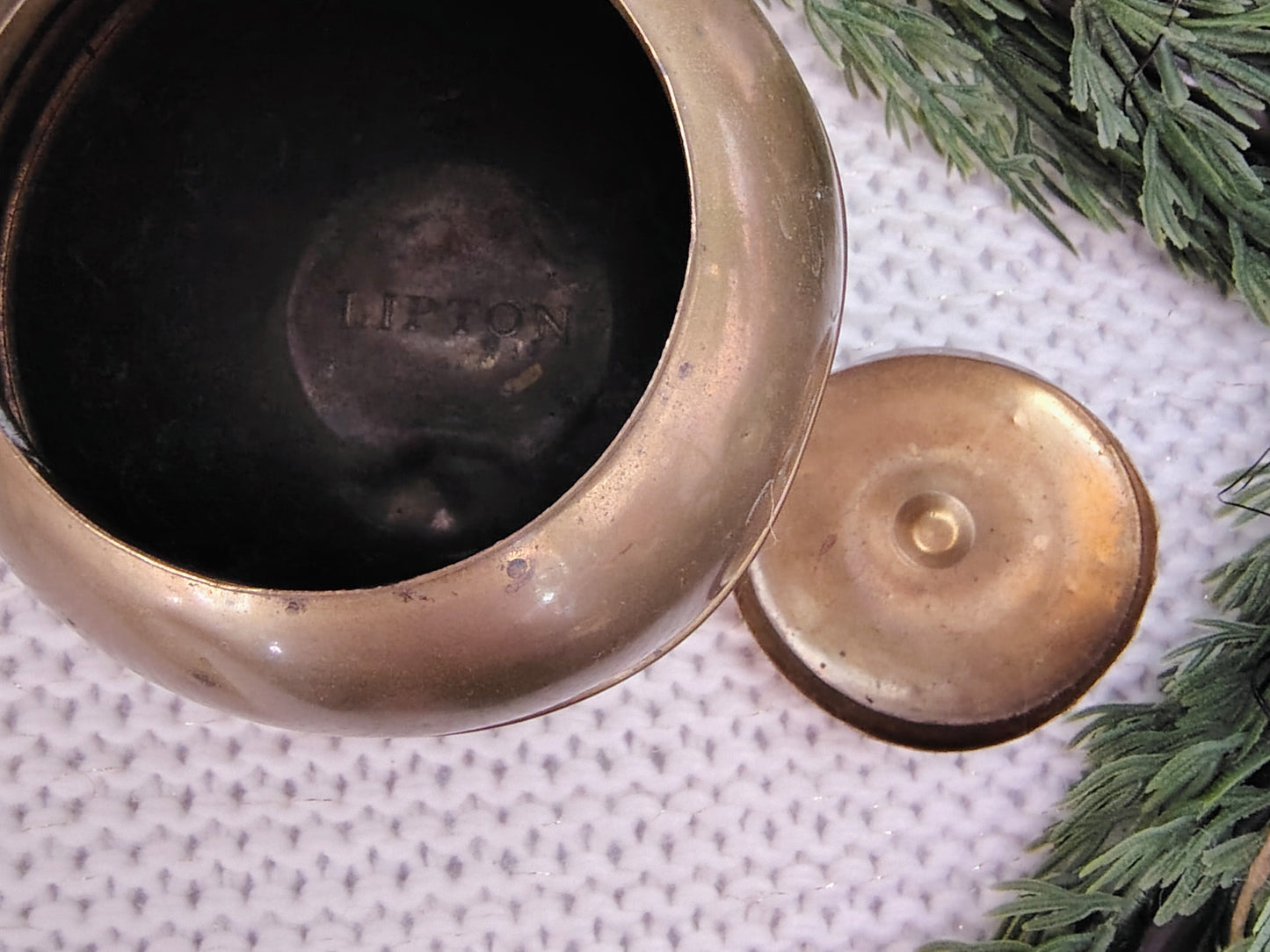 1924 Lipton Brass Tea Caddy – British Empire Exhibition Globe Tin, 5″ Tall Christmas