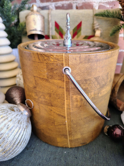 Vintage Irvinware Wood Ice Bucket – Chrome Lid & Handle – photo 2 of 7