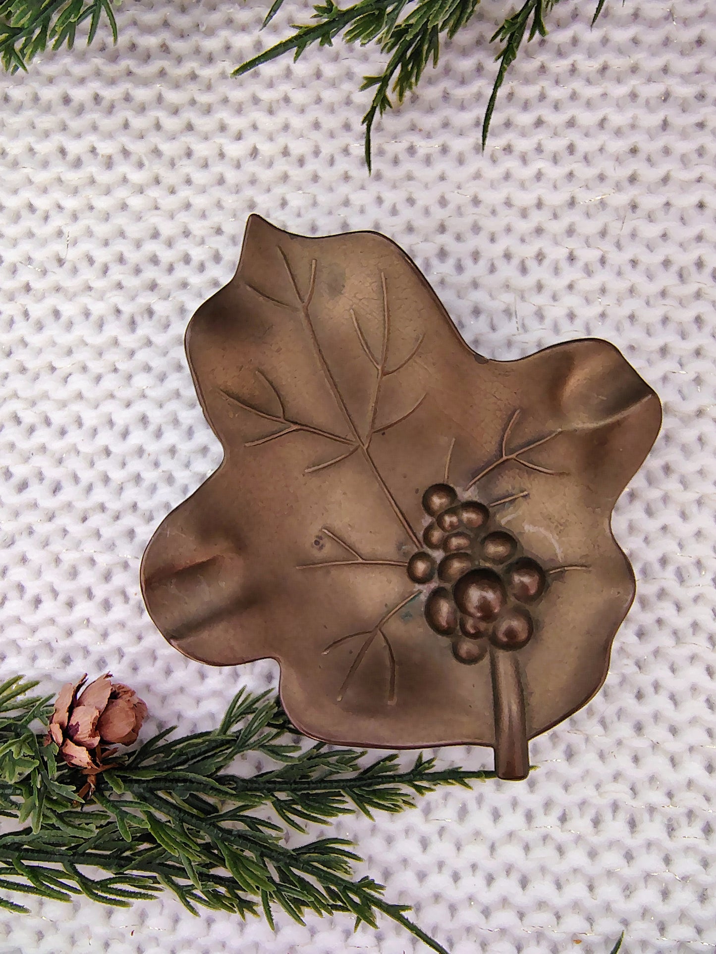Vintage Solid Brass Leaf Tray with Grapes Design – Small Decorative Dish