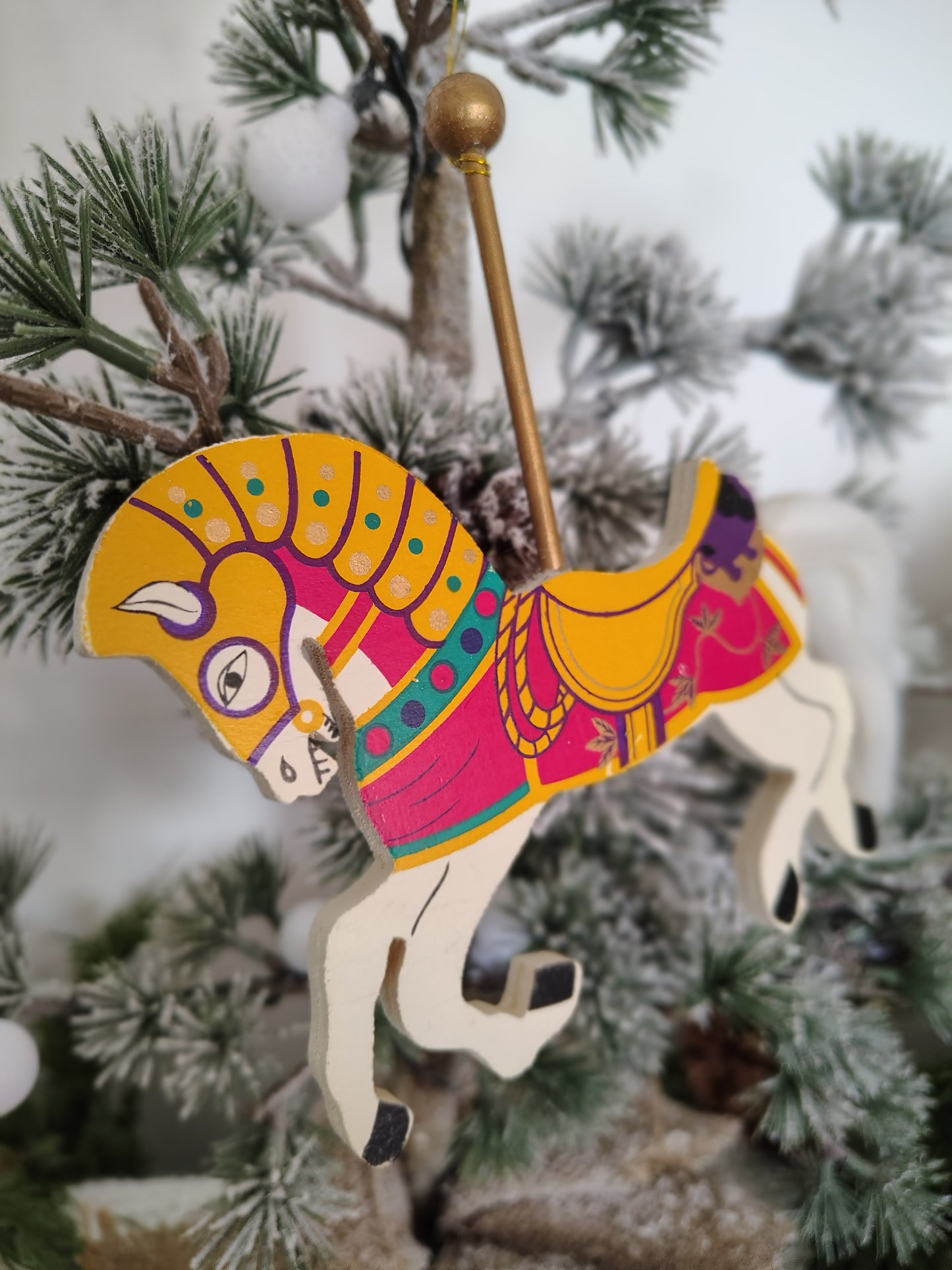 Vintage Wooden Carousel Horse Ornament – Hand-Painted, Made in Taiwan